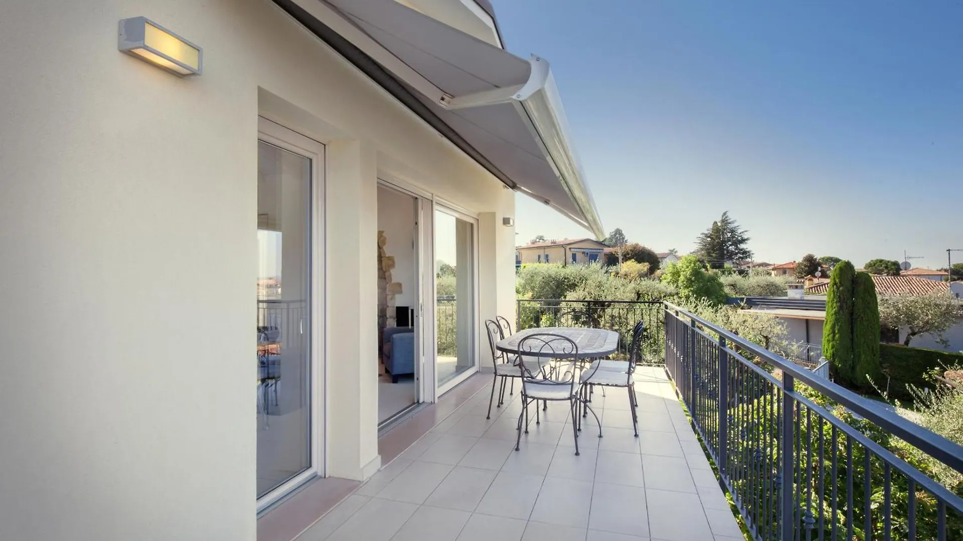 Villa Lisi With Pool Bardolino
